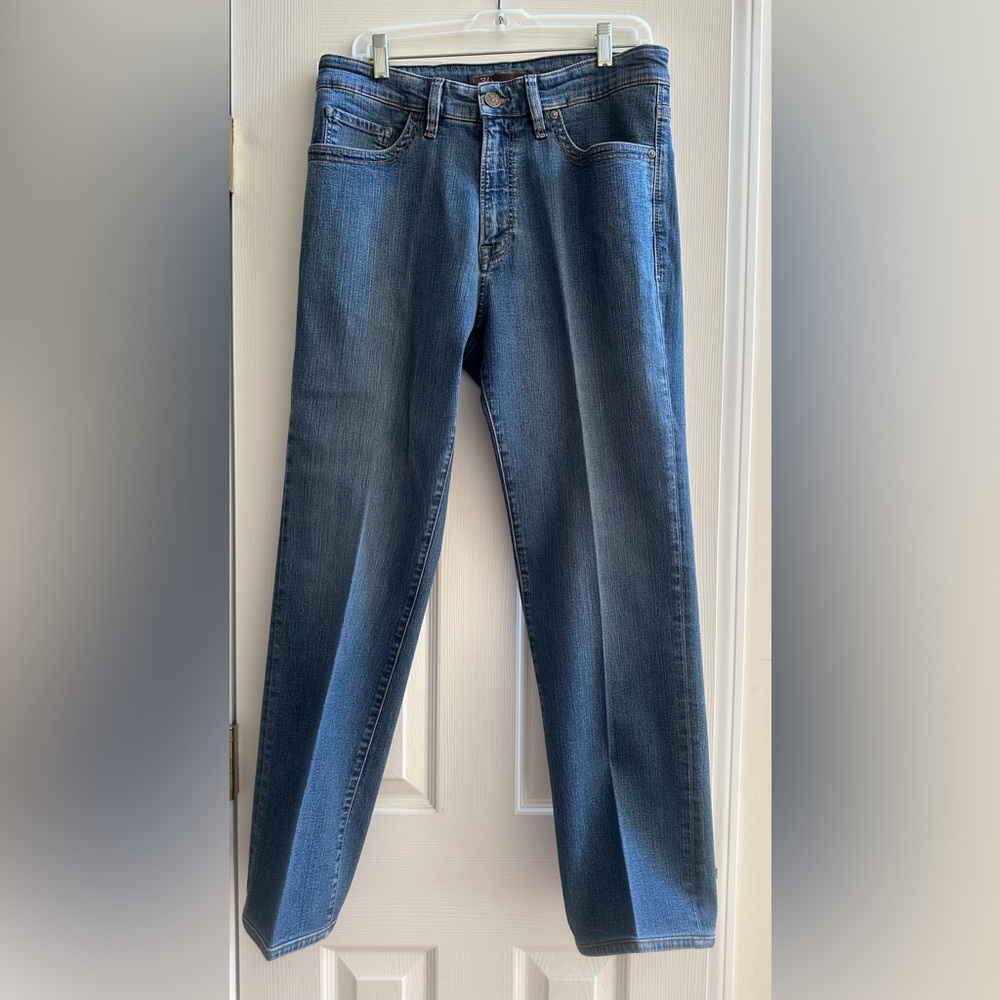 Gently worn 34 Heritage Men’s Jeans